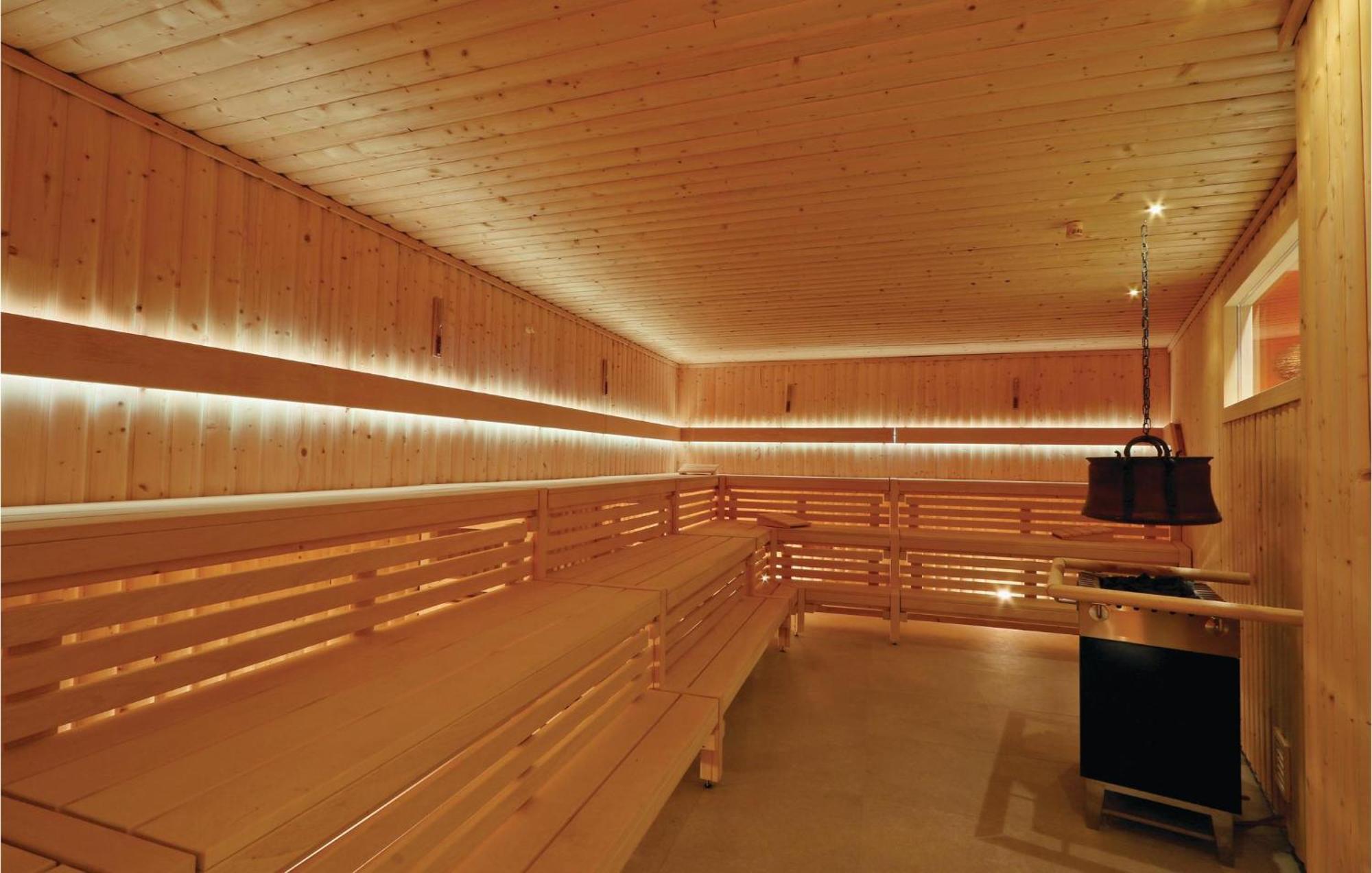 Apartment Cozy In Travemuende With Sauna *
